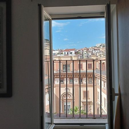 Barbaja Suites In Street Toledo 205 Neapol Pokój zdjęcie