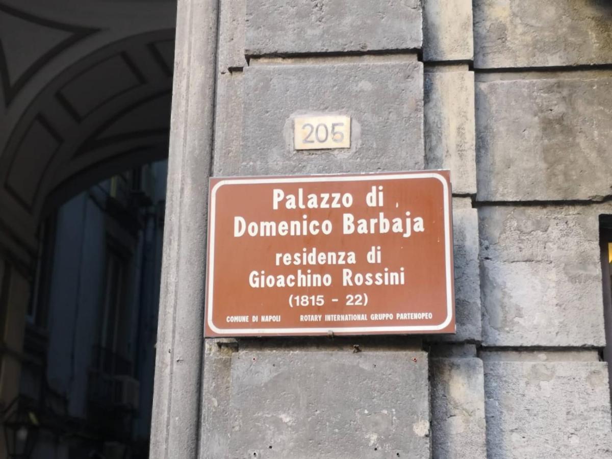 Barbaja Suites In Street Toledo 205 Neapol Zewnętrze zdjęcie