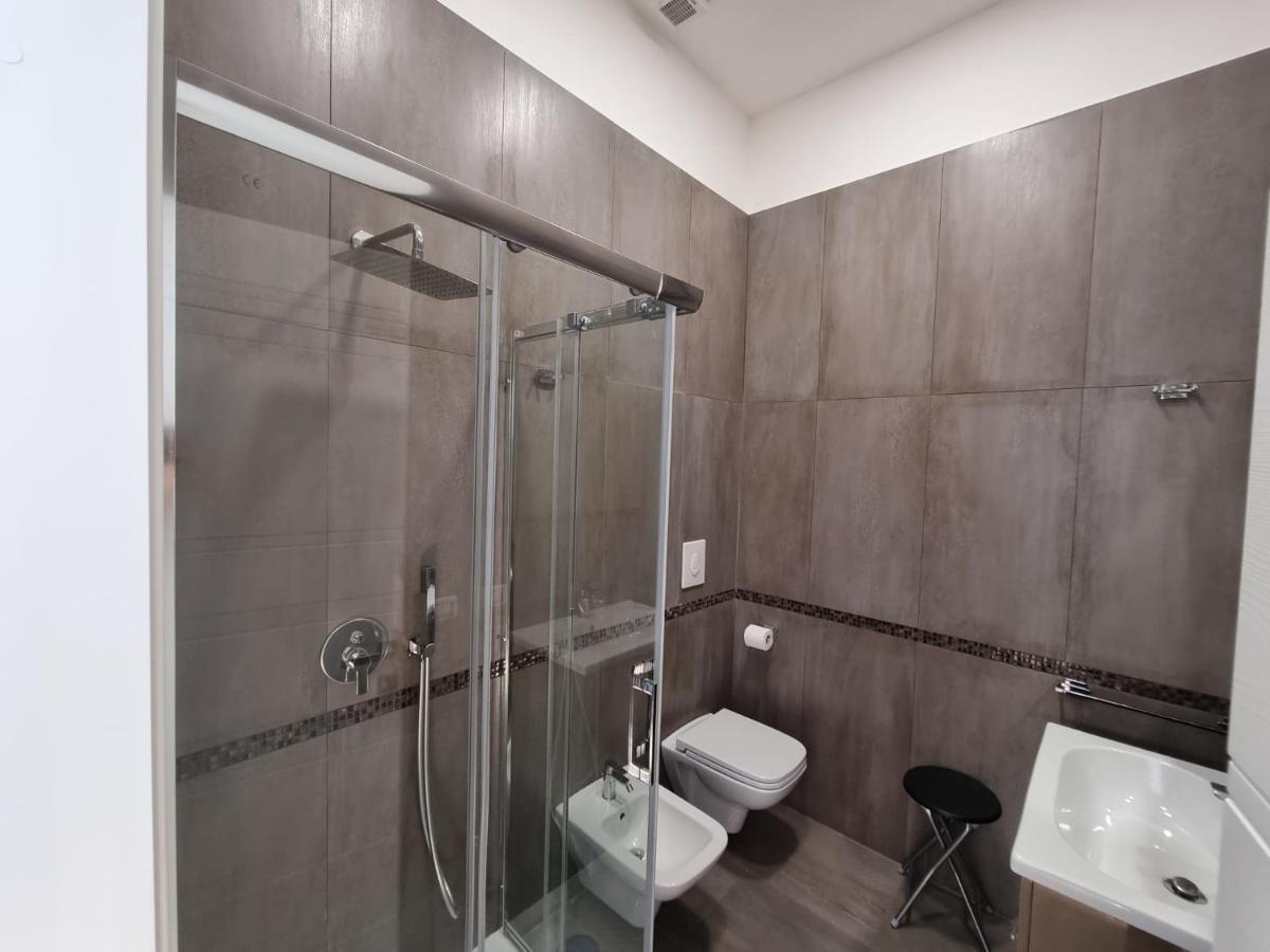 Barbaja Suites In Street Toledo 205 Neapol Zewnętrze zdjęcie