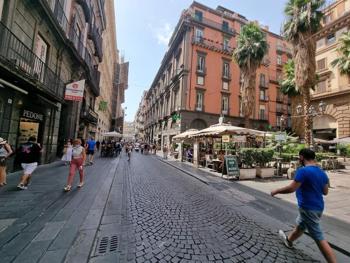 Barbaja Suites In Street Toledo 205 Neapol Zewnętrze zdjęcie