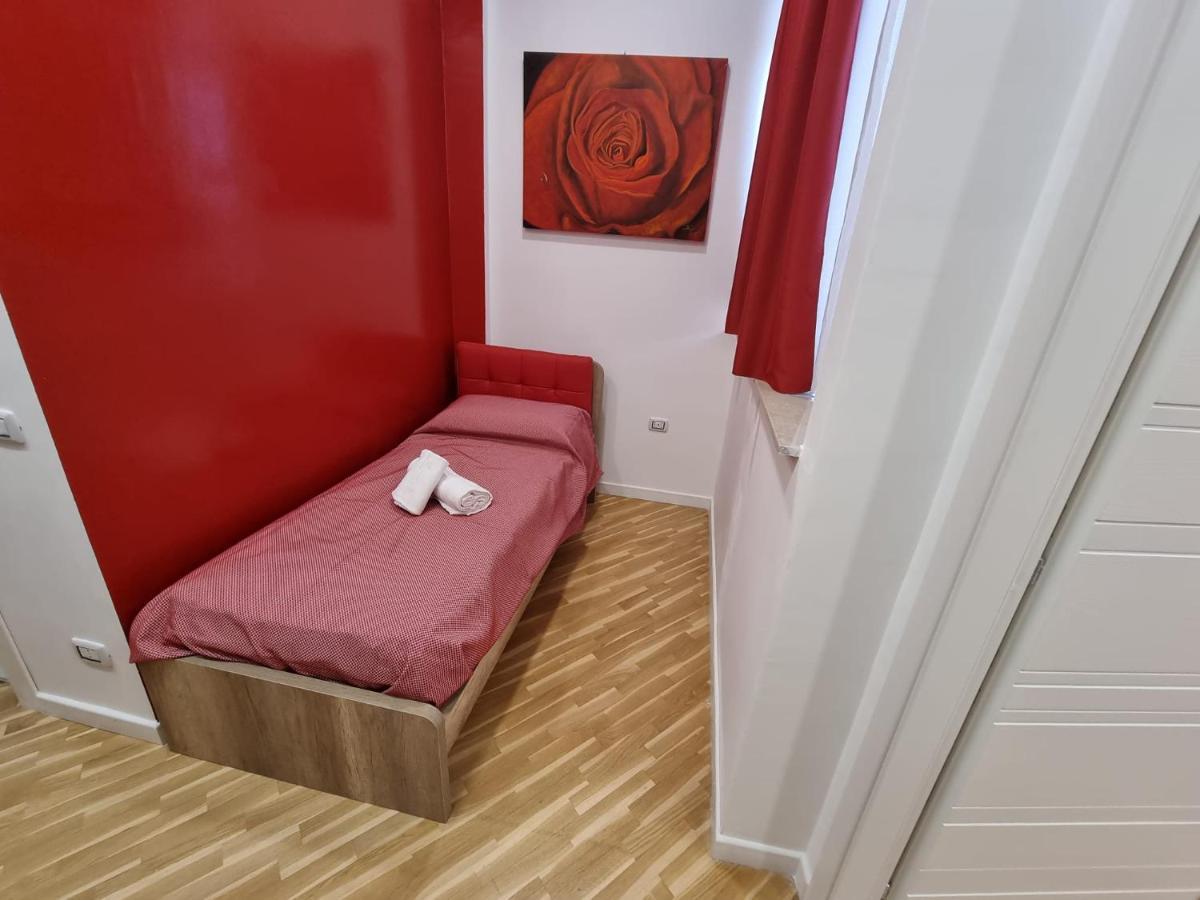 Barbaja Suites In Street Toledo 205 Neapol Zewnętrze zdjęcie