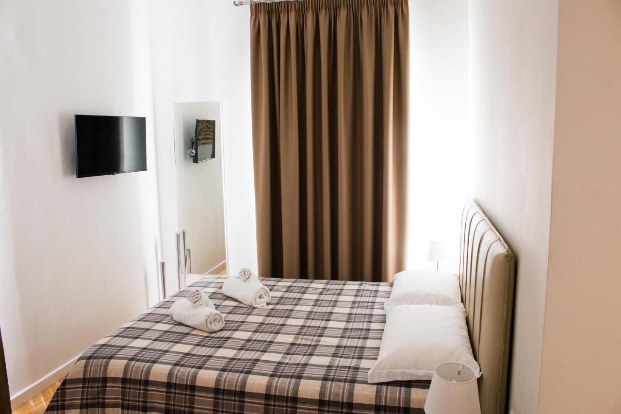 Barbaja Suites In Street Toledo 205 Neapol Zewnętrze zdjęcie