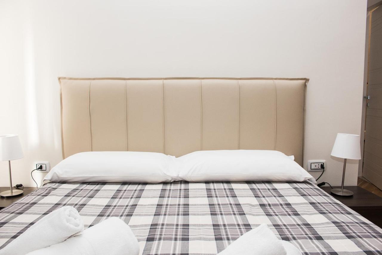 Barbaja Suites In Street Toledo 205 Neapol Zewnętrze zdjęcie